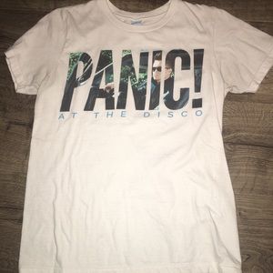 White panic! at the disco t-shirt